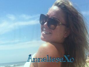 AnnelieseXo