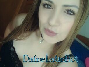 DafneLatinHot