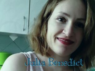 Julia_Benedict