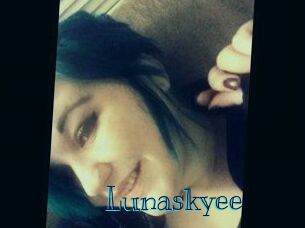 Lunaskyee