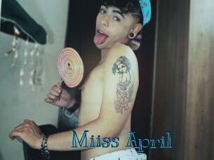 Miiss_April