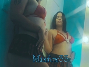 Miafox33