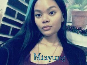 Mia_yung