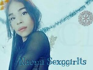 Naomi_Sexggirlts