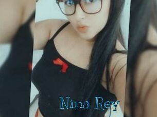 Nina_Rey