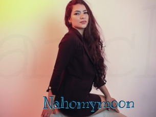 Nahomymoon