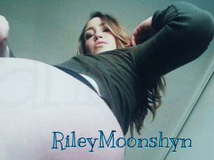 RileyMoonshyn