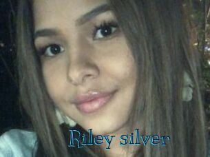 Riley_silver