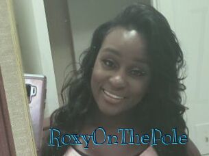 RoxyOnThePole