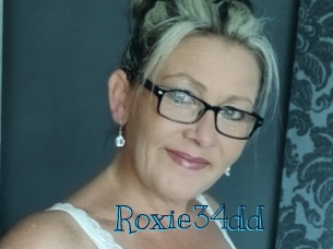 Roxie34dd