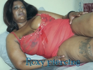 Roxy_piercing