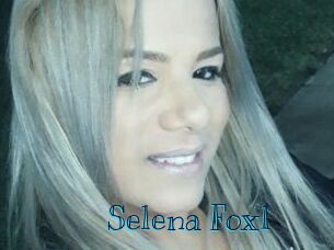 Selena_Fox1