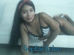 Sophie_Tyler