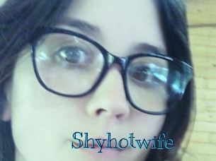 Shyhotwife