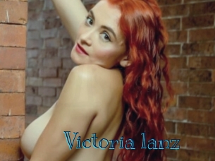 Victoria_lanz